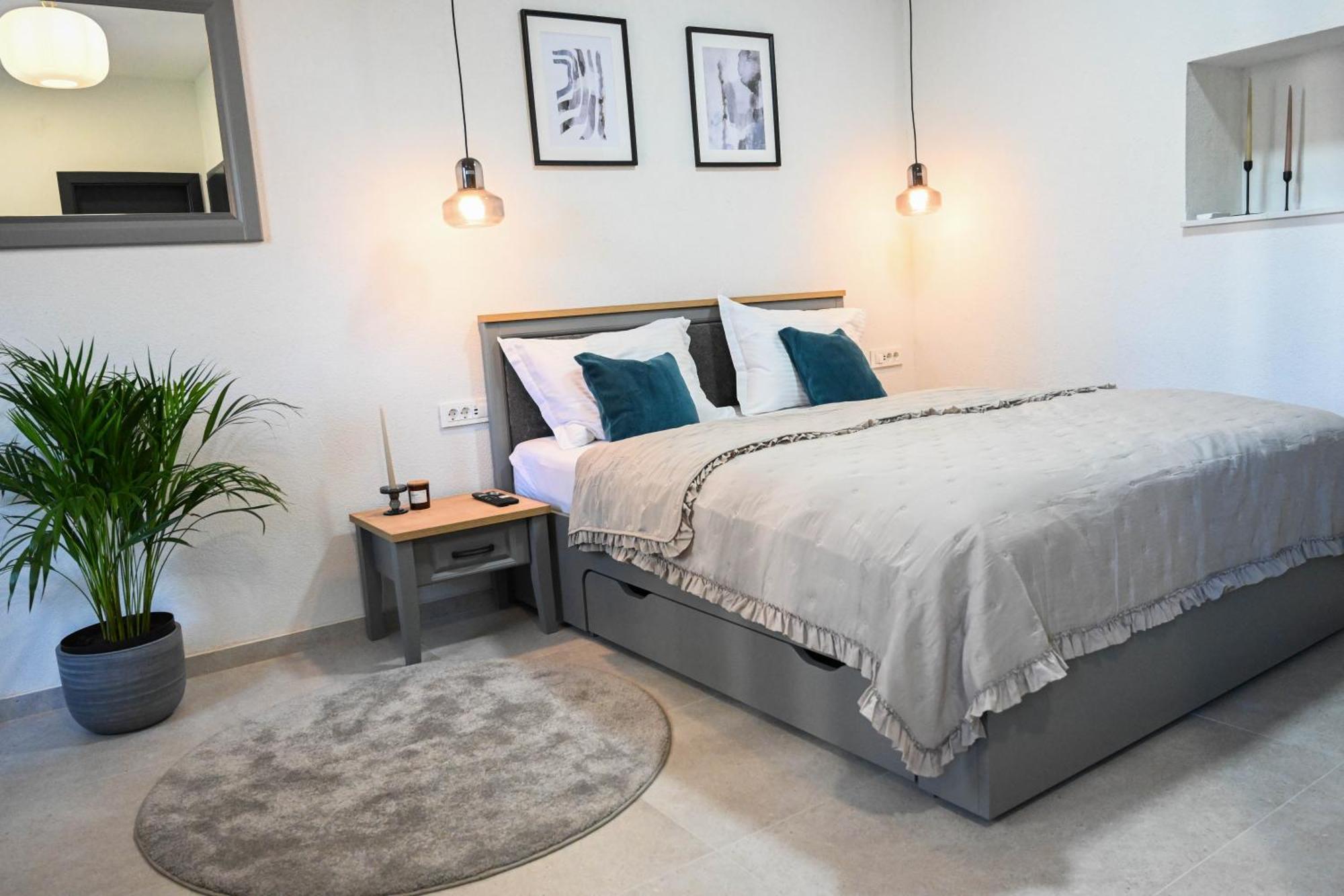 4-Star Design Apartments Bubamara Задар Экстерьер фото